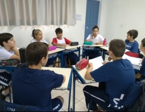 VIOLÊNCIA AOS ANIMAIS E TRABALHO INFANTIL