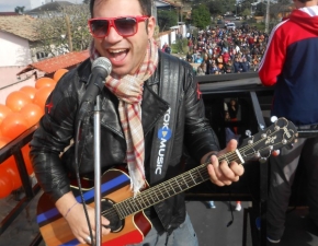 Vinny Lacerda na Caminhada da Gentileza 2014