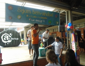 Ação de lançamento do Projeto Gentileza do dia 27/02