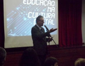 Augusto Niche e a Educação na Cultura Digital