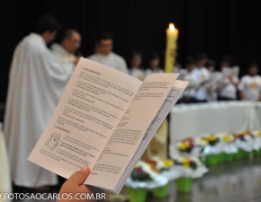 Celebração da Primeira Eucaristia dos Alunos