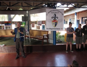 HORA CÍVICA LASSALISTA: O ENVOLVIMENTO TRANSFORMA ENCONTROS EM UNIÃO!