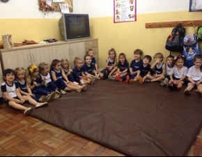 EXPERIMENTANDO SENSAÇÕES