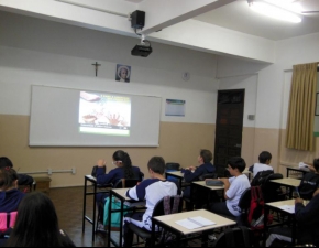 Campanha da Fraternidade 2014 é tema de aula