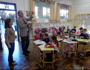 Pré II aprende com Bingo