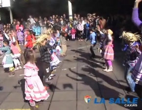 Festa Junina 2013 - Dança da Educação Infantil