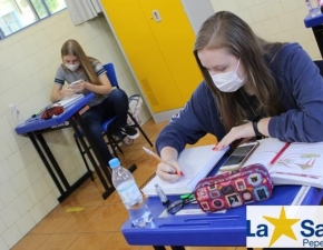 Ensino Médio aproveitando cada momento de estudo!